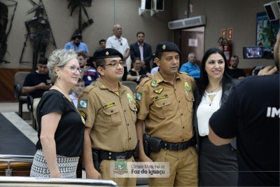 Policiais militares que salvaram mulher de suicídio são homenageados - 17-09 (02)