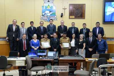 Policiais militares que salvaram mulher de suicídio são homenageados - 17-09 (07)