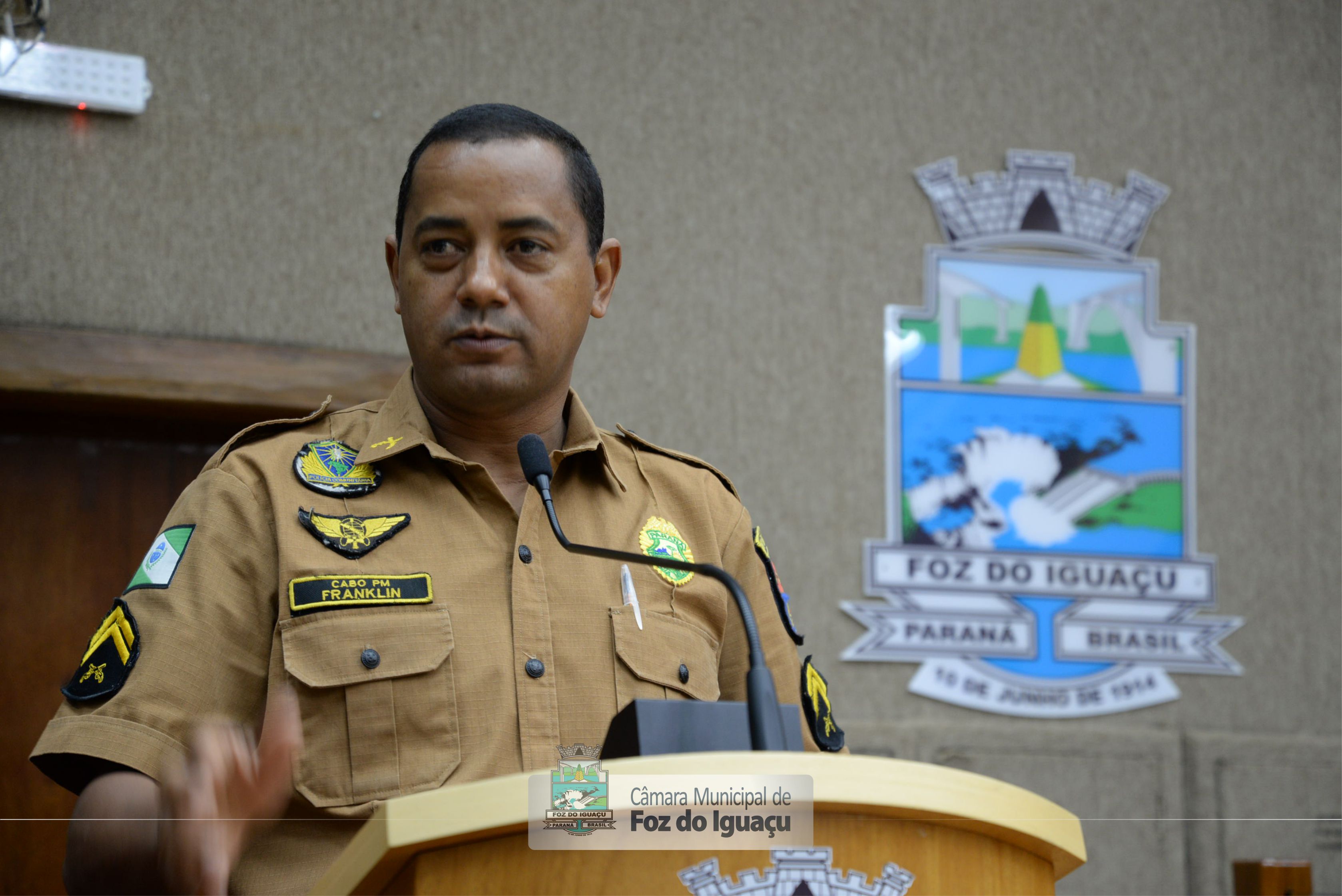 Policiais militares que salvaram mulher de suicídio são homenageados - 17-09 (10)