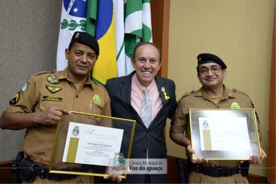 Policiais militares que salvaram mulher de suicídio são homenageados - 17-09 (20)