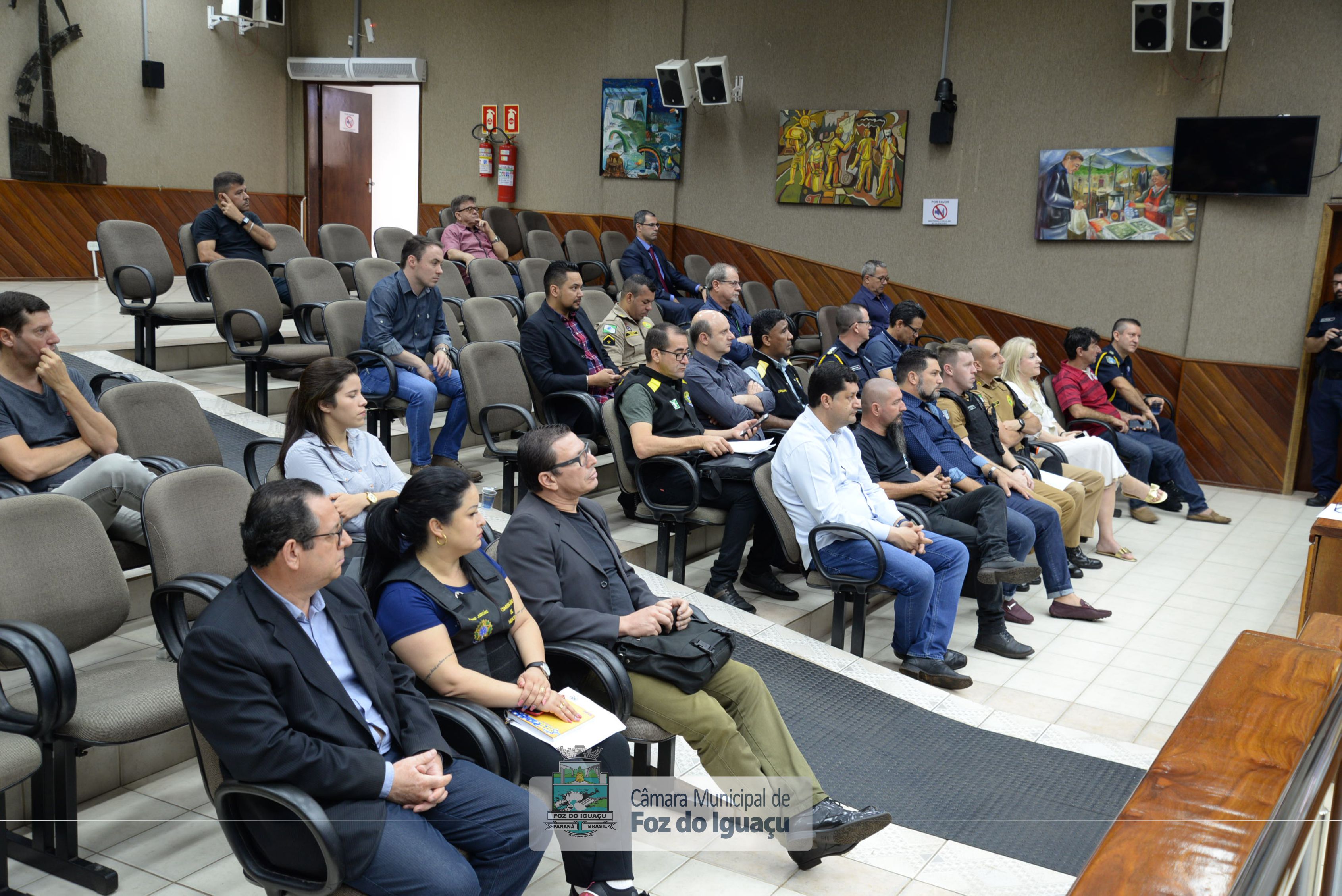 Reunião com profissionais da área da Segurança Pública - 09-10 (01)