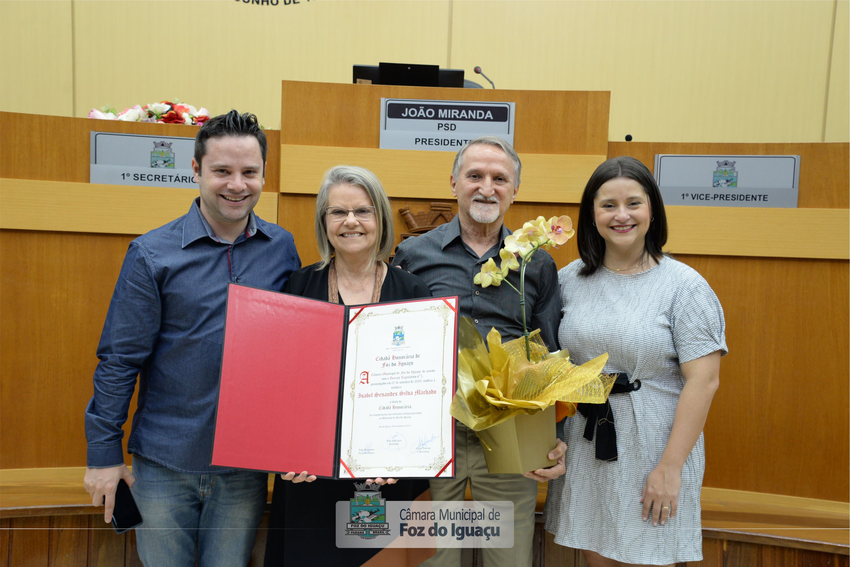 Título de Cidadã Honorária a Isabel Senandes - 08-11