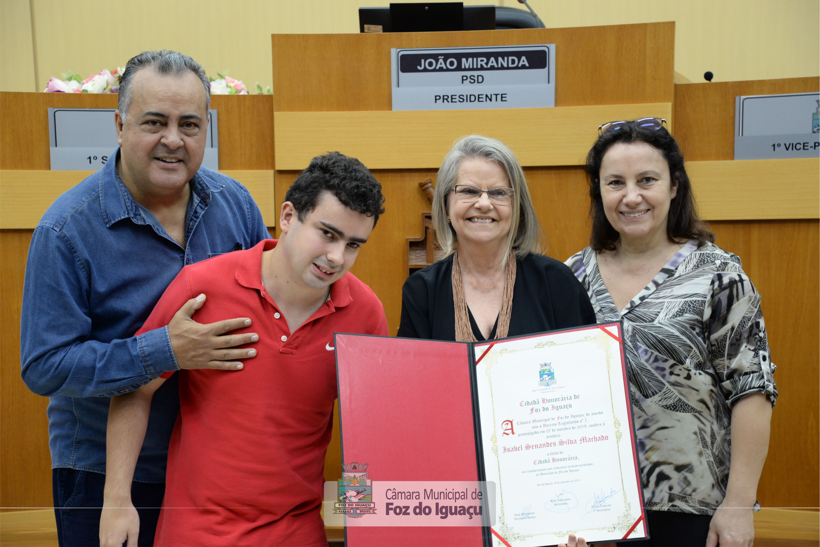 Título de Cidadã Honorária a Isabel Senandes - 08-11