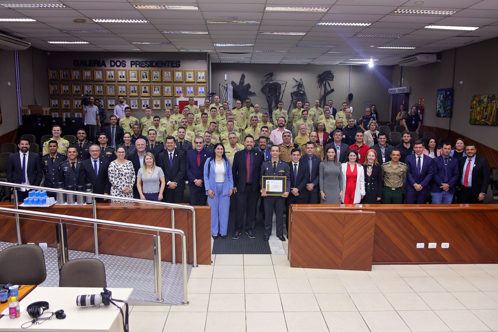 9° Grupamento de Bombeiros recebe homenagem na Câmara de Foz do Iguaçu