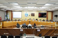 Autorização para credenciamento de empresas para prestação de serviços ao município vai à votação nesta quinta (08/07)