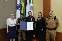 Cabo Adriano Cézar de Souza recebe Título de Cidadão Benemérito de Foz