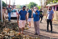 Câmara de Foz participa de limpeza na ocupação do Bubas