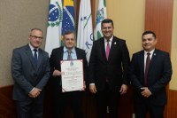 Câmara homenageia contador Ocivaldo com Título de Cidadão Honorário de Foz