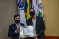Colégio Estadual Barão do Rio Branco recebe Moção de Aplauso da Câmara de Foz